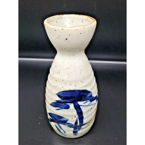 Pottery Pinch Pour Pitcher Gravy Estate Blue Design Saki Drinks - Picture 1 of 8